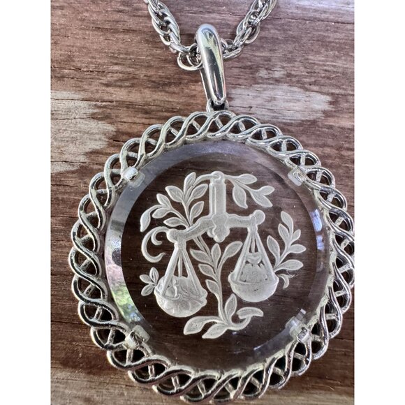 Vintage Crown Trifari Libra Zodiac Etched Glass Silver-Tone Pendant Necklace 20" - Picture 2 of 6